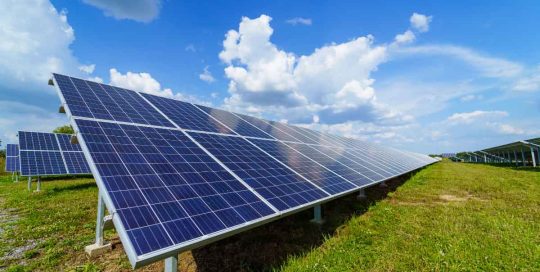 Nuova linea guida antincendio per impianti fotovoltaici 2025: sicurezza e normativa aggiornata